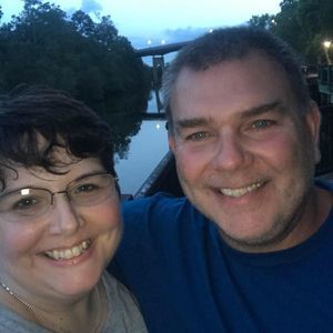 Meet your Posher, Tony thumper